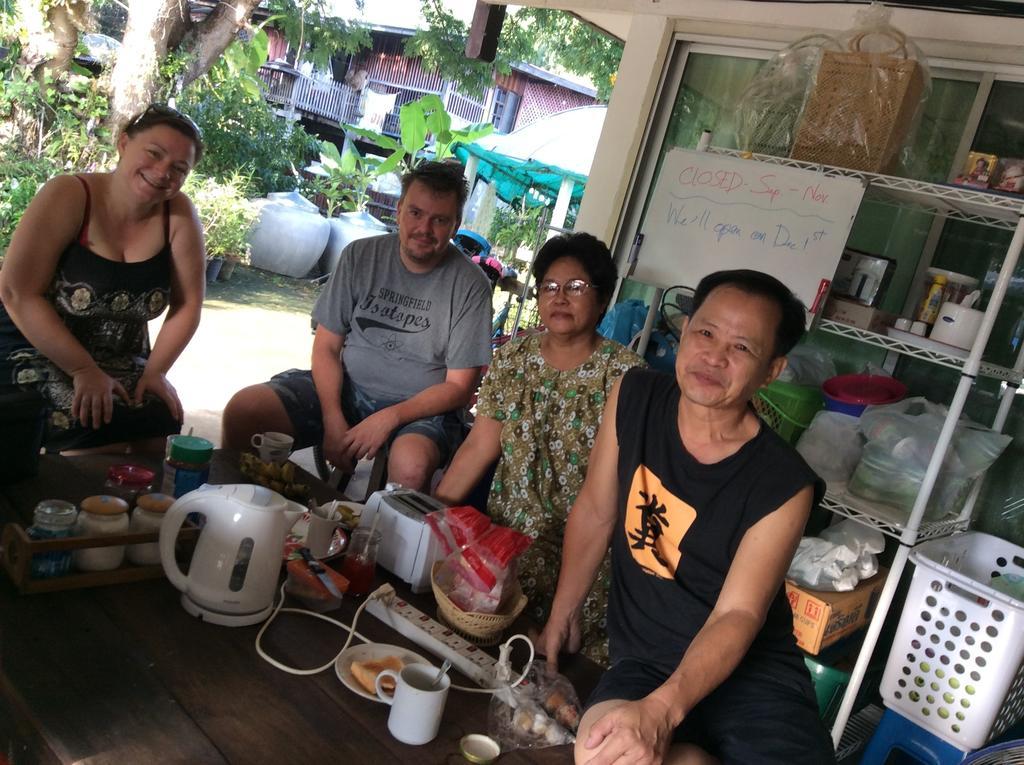 The Little Lopburi Village Экстерьер фото